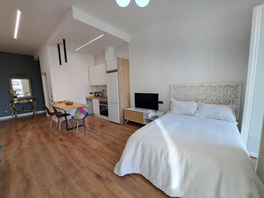 Vigo Bonito Estudio En El Centro Экстерьер фото